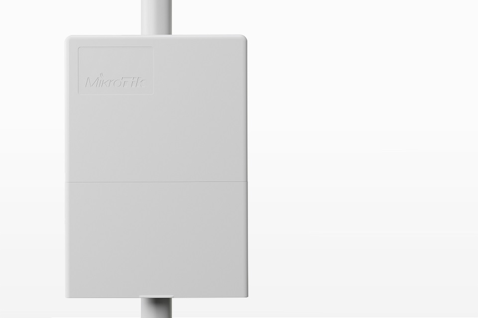 netFiber 9 &#8211; a remarkable outdoor switch from MikroTik